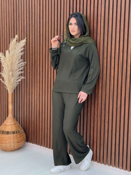 ست جلو بسته و شلوار یقه سفید ستیا کد5651